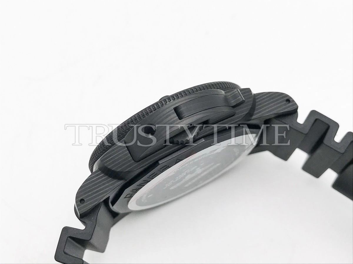 Копия часов Panerai Submersible Carbotech™ 42mm PAM02231 Арт.PN-0880