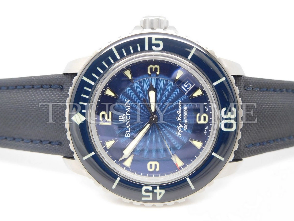 Копия часов Blancpain Fifty Fathoms 5015D-1140-52B Арт.BP-0288