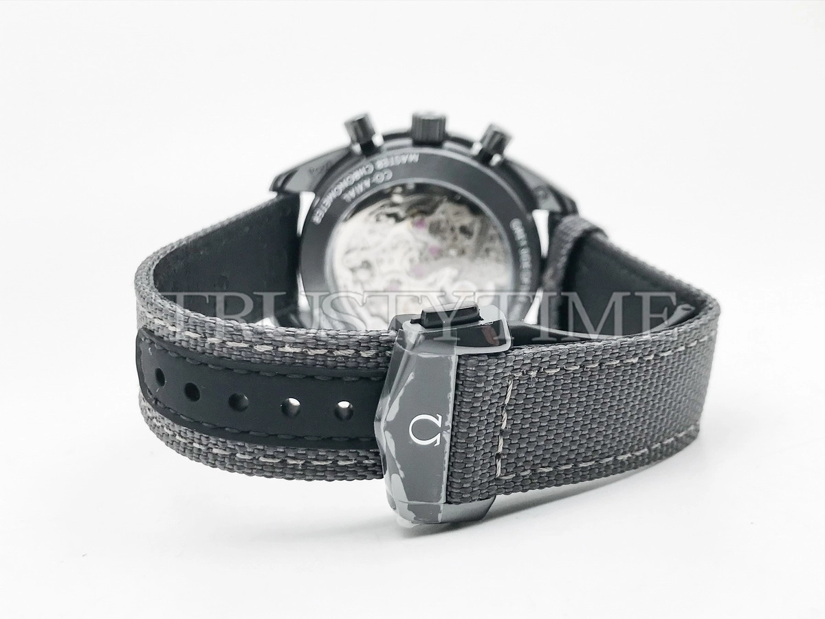 Копия часов Omega Speedmaster Dark Side of the Moon Grey Side of the Moon 44mm 310.92.44.50.06.001