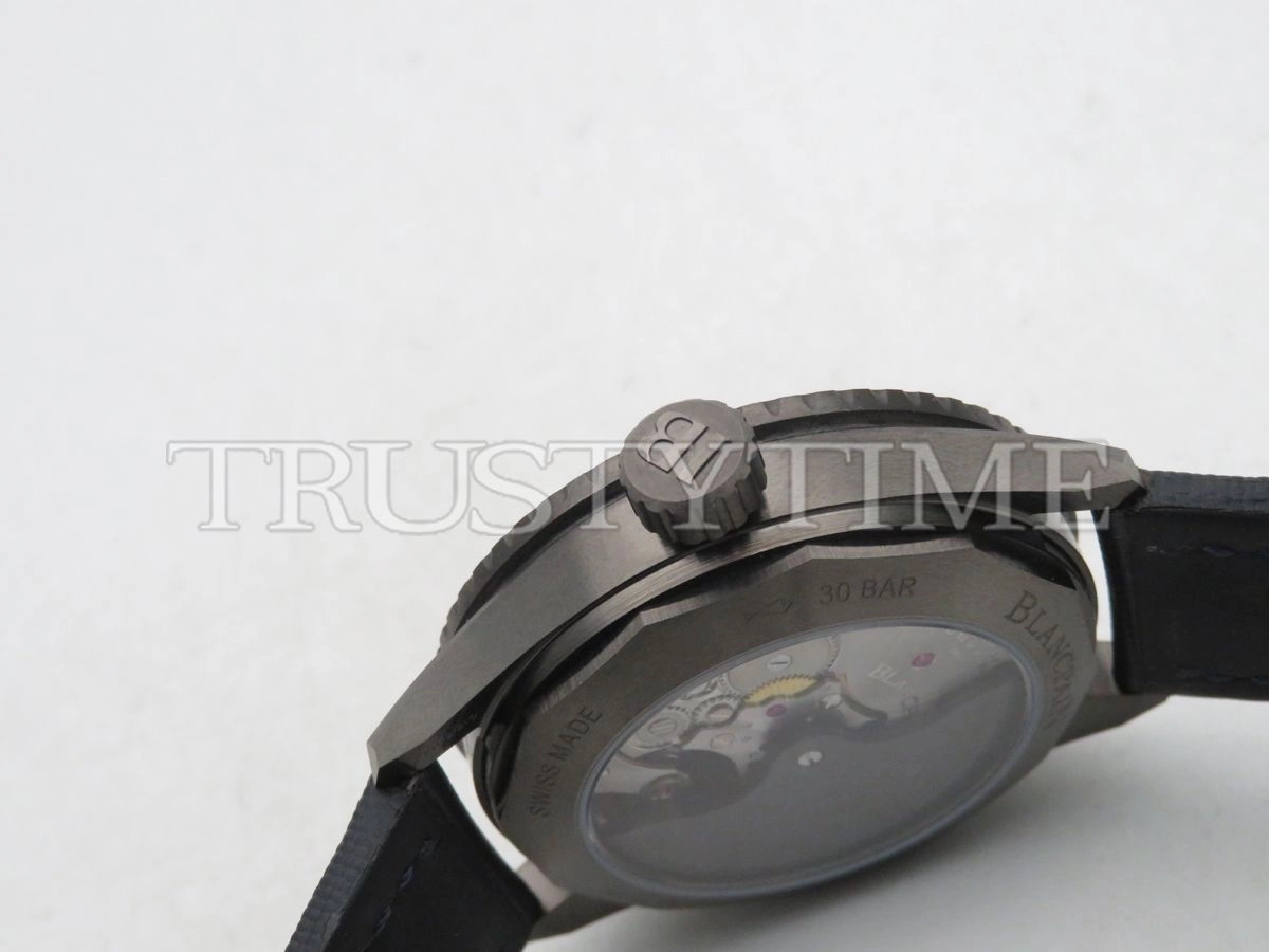 Копия часов Blancpain Fifty Fathoms Bathyscaphe 5000-0240-O52A Арт.BP-0348