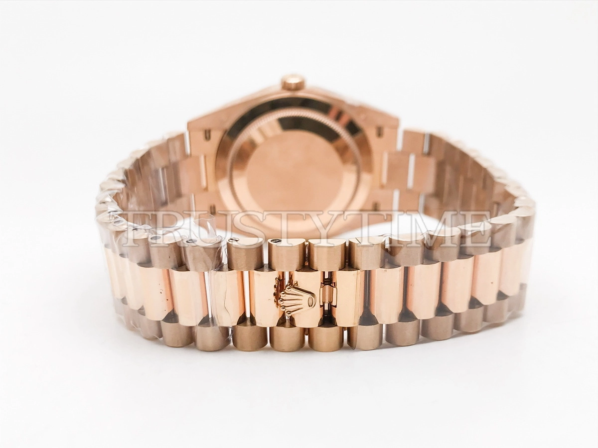 Копия часов Rolex Day-Date 40mm 228235-0006 Арт.RX-1763