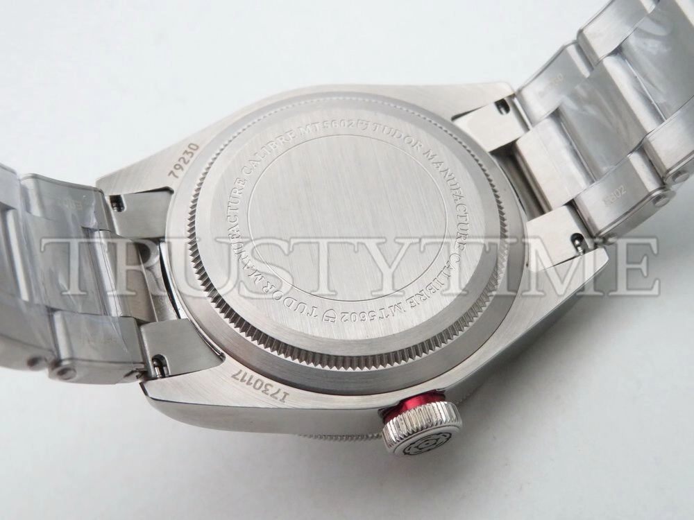 Копия часов Tudor Heritage Black Bay 41mm M79230R-0012 Арт.TD-0756