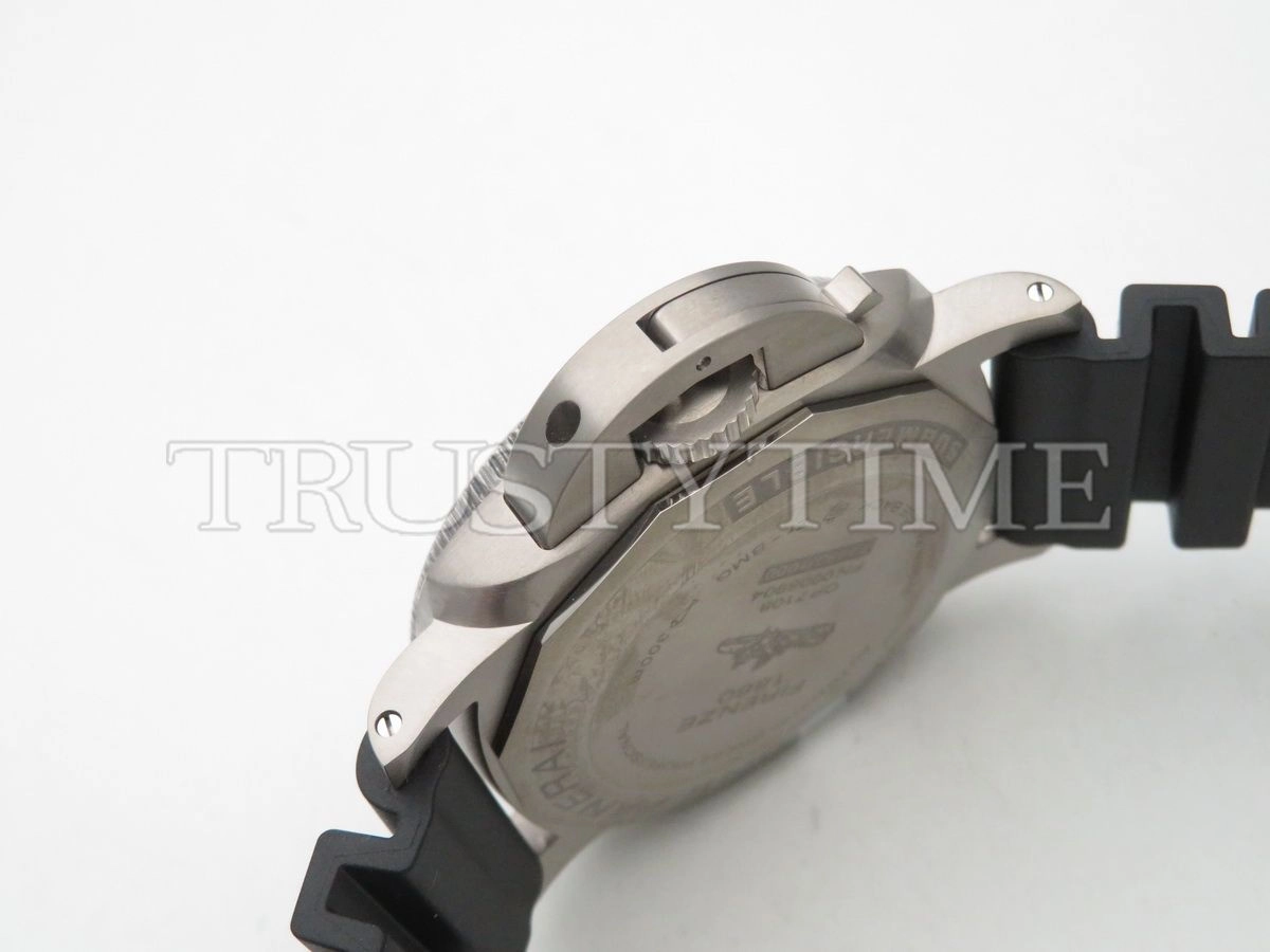 Копия часов Panerai Luminor Submersible 3 Days Automatic BMG-Tech 47mm PAM00692 Арт.PN-0759