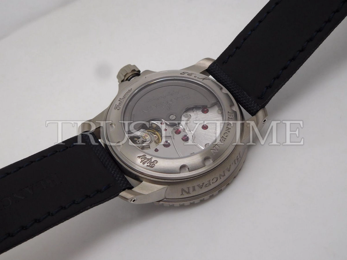 Копия часов Blancpain Fifty Fathoms 5015-12B40-O52A Арт.BP-0287