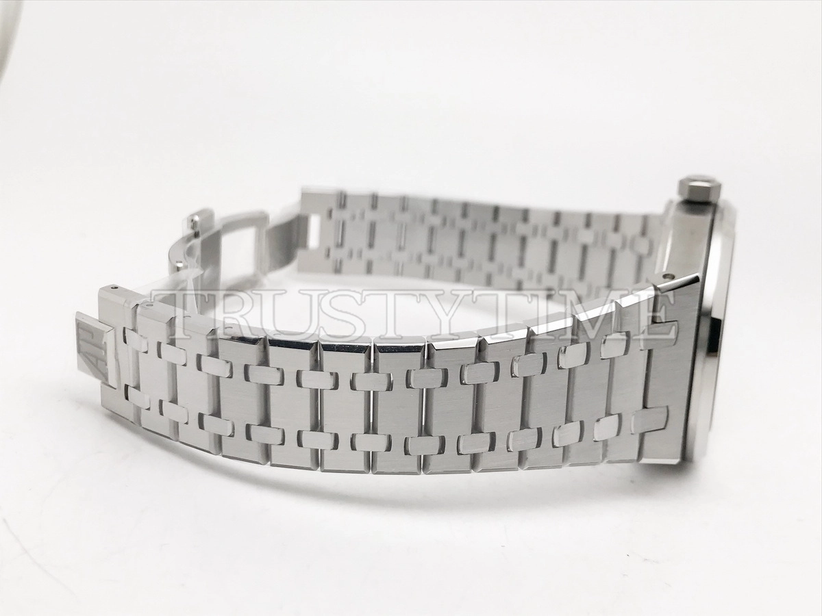 Копия часов Audemars Piguet Royal Oak Selfwinding II 15500ST.OO.1220ST.03 Арт.AP-0683