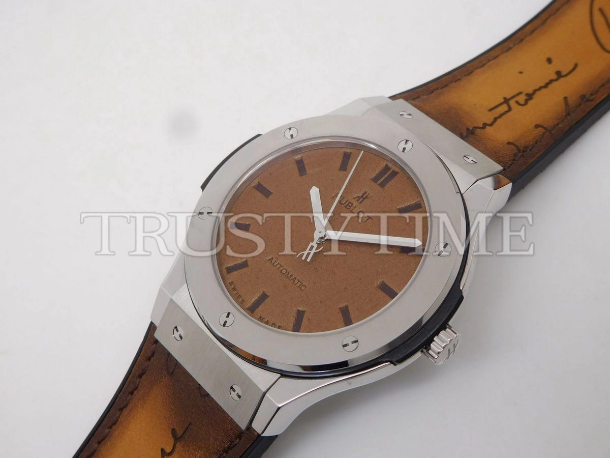 Копия часов Hublot Classic Fusion Berluti Scritto Platinium 45mm 511.TX.050T.VR.BER16 Арт.HB-0489