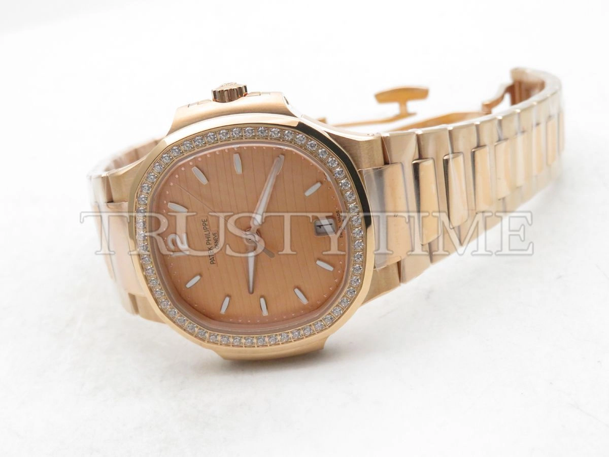 Копия часов Patek Philippe Nautilus Ladies 35mm 7118/1200R-010 Арт.PP-0728