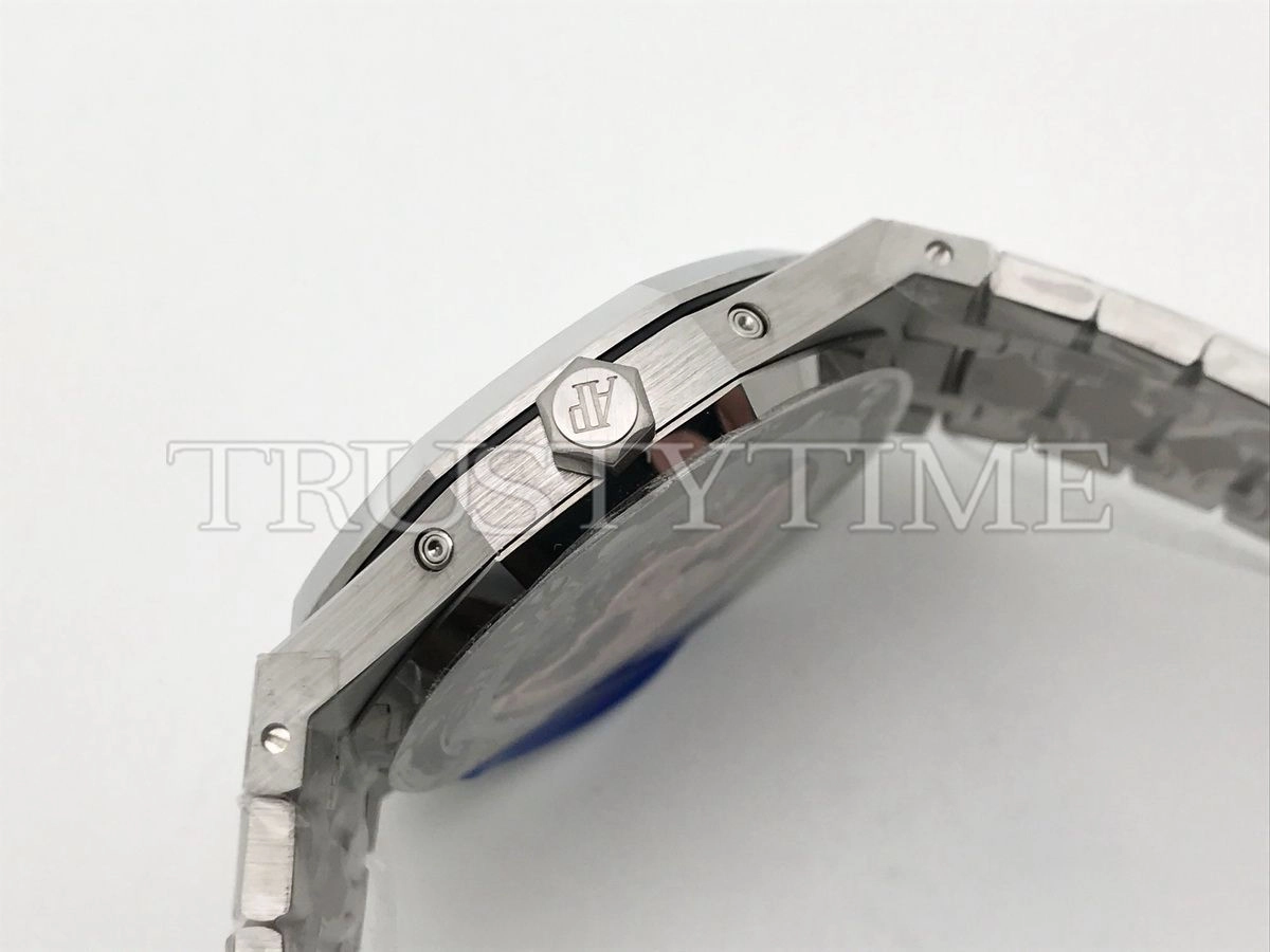 Копия часов Audemars Piguet Royal Oak Perpetual Calendar 26606ST.OO.1220ST.01 Арт.AP-1036