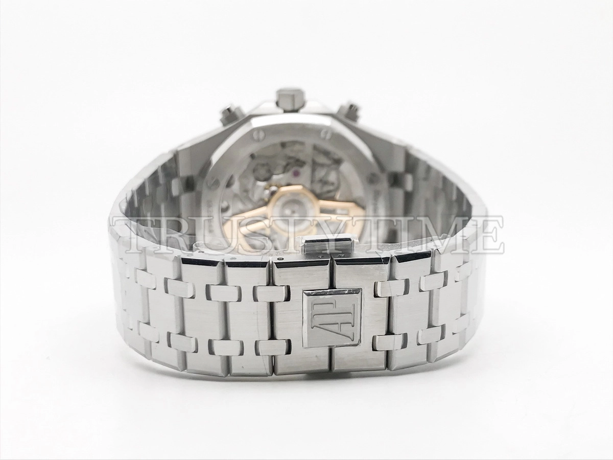Копия часов Audemars Piguet Royal Oak Selfwinding Chronograph 26240ST.OO.1320ST.07 Арт.AP-1187