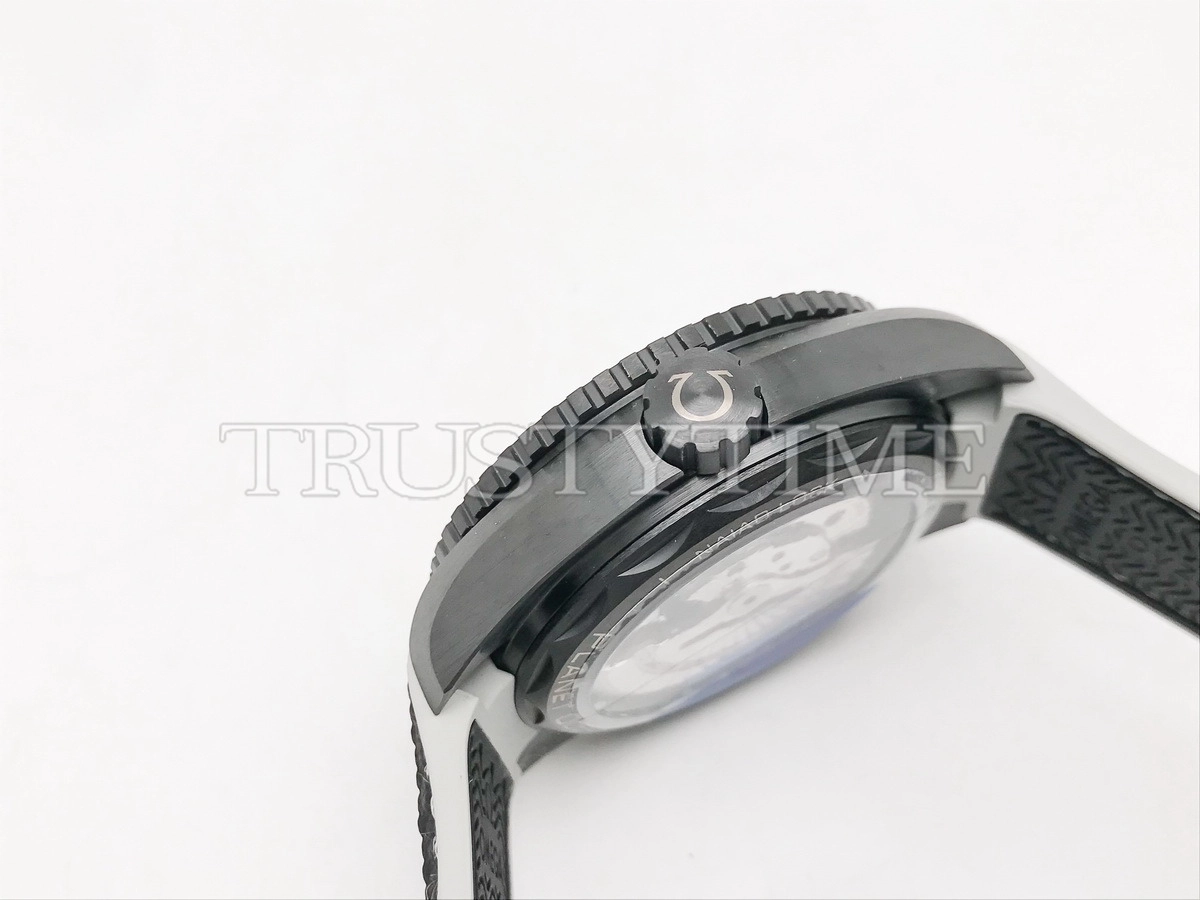 Копия часов Omega Seamaster Planet Ocean 600M Black Ceramic 45.5mm 215.92.46.22.01.007 Арт.OM-1033
