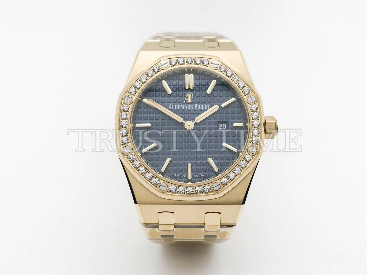 Копия часов Audemars Piguet Royal Oak Ladies 33mm 67651BA.ZZ.1261BA.02 Арт.AP-0734
