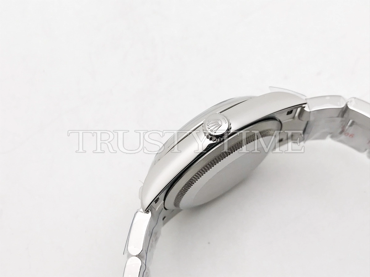 Копия часов Rolex Oyster Perpetual 36mm 126000-0015 Арт.RX-3528