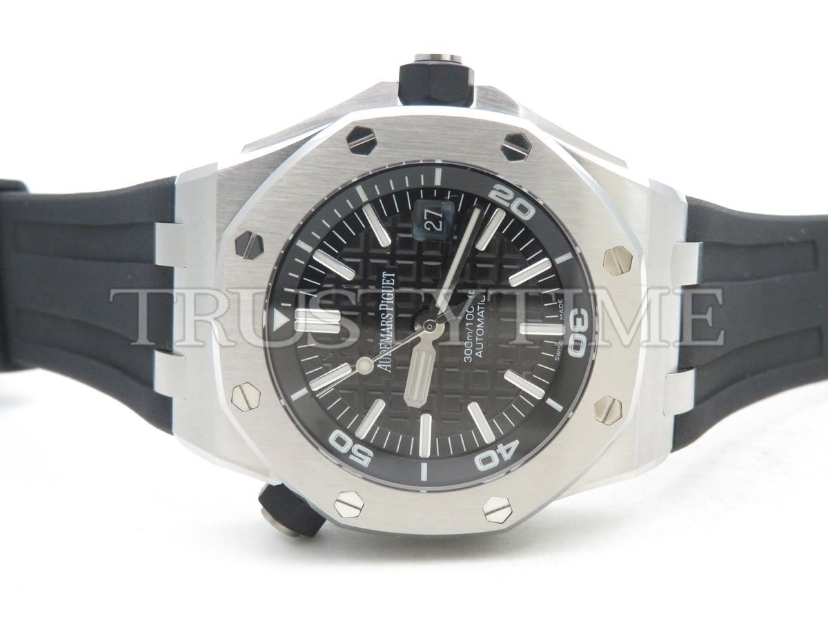Копия часов Audemars Piguet Royal Oak Offshore Diver 15703ST.OO.A002CA.01 Арт.AP-0978