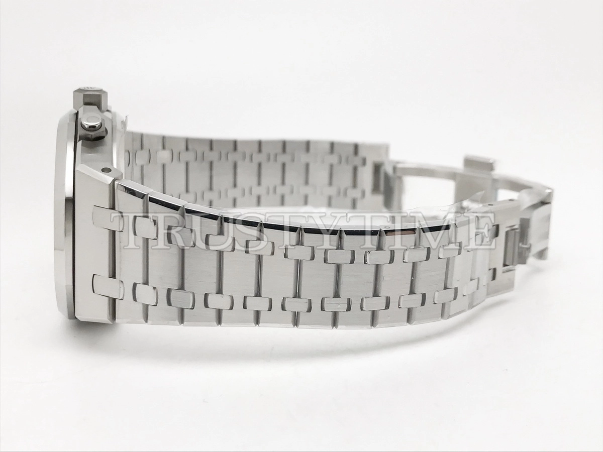 Копия часов Audemars Piguet Royal Oak Selfwinding Chronograph 26240ST.OO.1320ST.07 Арт.AP-1187