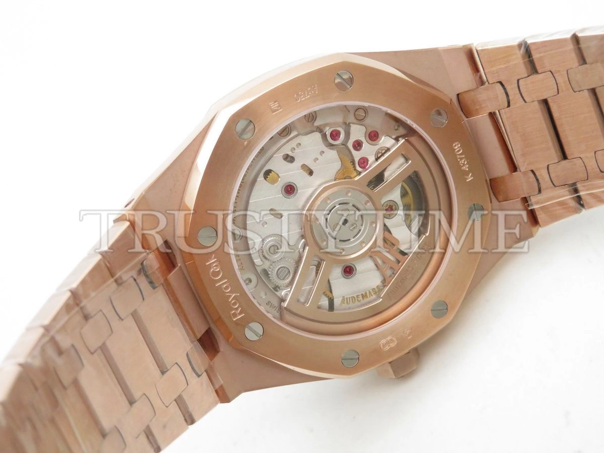 Копия часов Audemars Piguet Royal Oak 15400OR.OO.1220OR.03 Арт.AP-0747