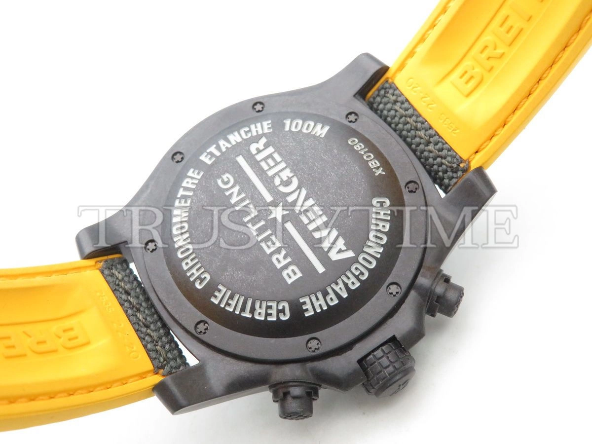 Копия часов Breitling Avenger Hurricane 45 XB0180E41B1S1 Арт.BT-0333
