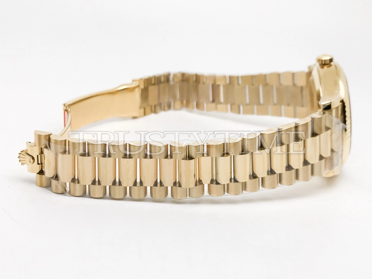 Копия часов Rolex Day-Date 40mm 228238-0069 Арт.RX-3498
