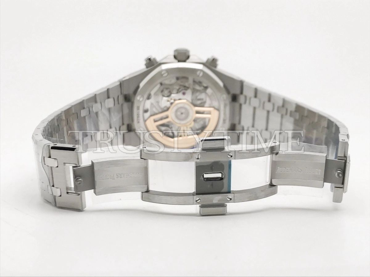 Копия часов Audemars Piguet Royal Oak Selfwinding Chronograph 26240ST.OO.1320ST.06 Арт.AP-1186