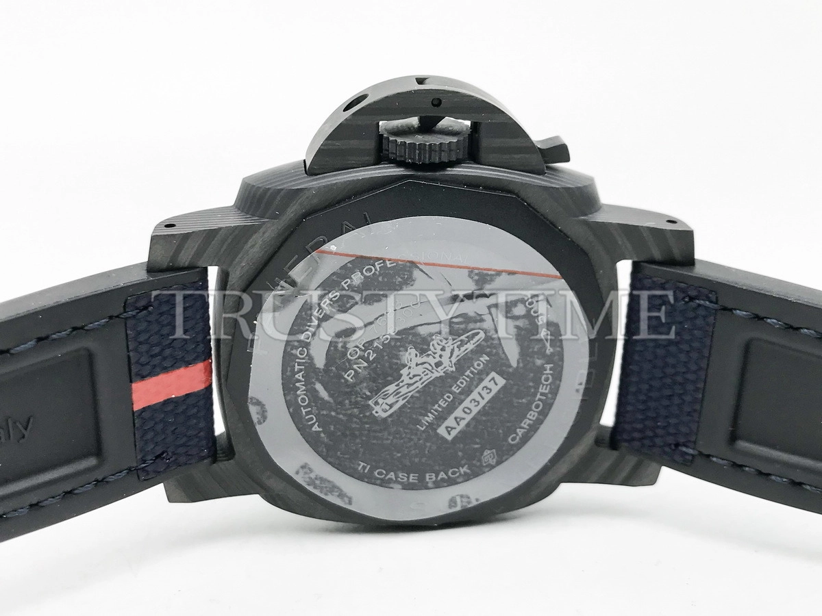 Копия часов Panerai Submersible Luna Rossa Carbotech™ 42mm  PAM01563 Арт.PN-0919
