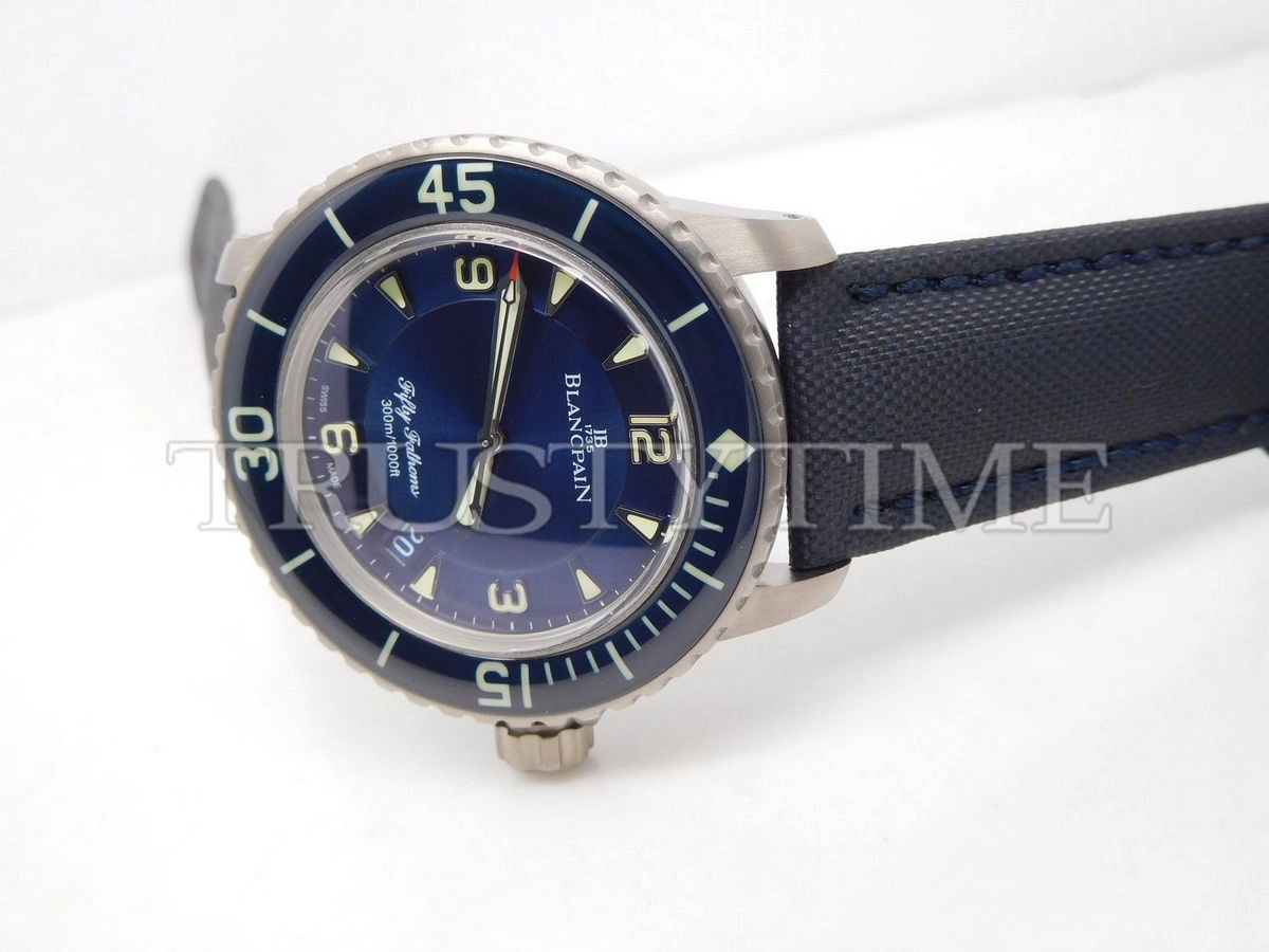 Копия часов Blancpain Fifty Fathoms 5015-12B40-O52A Арт.BP-0287