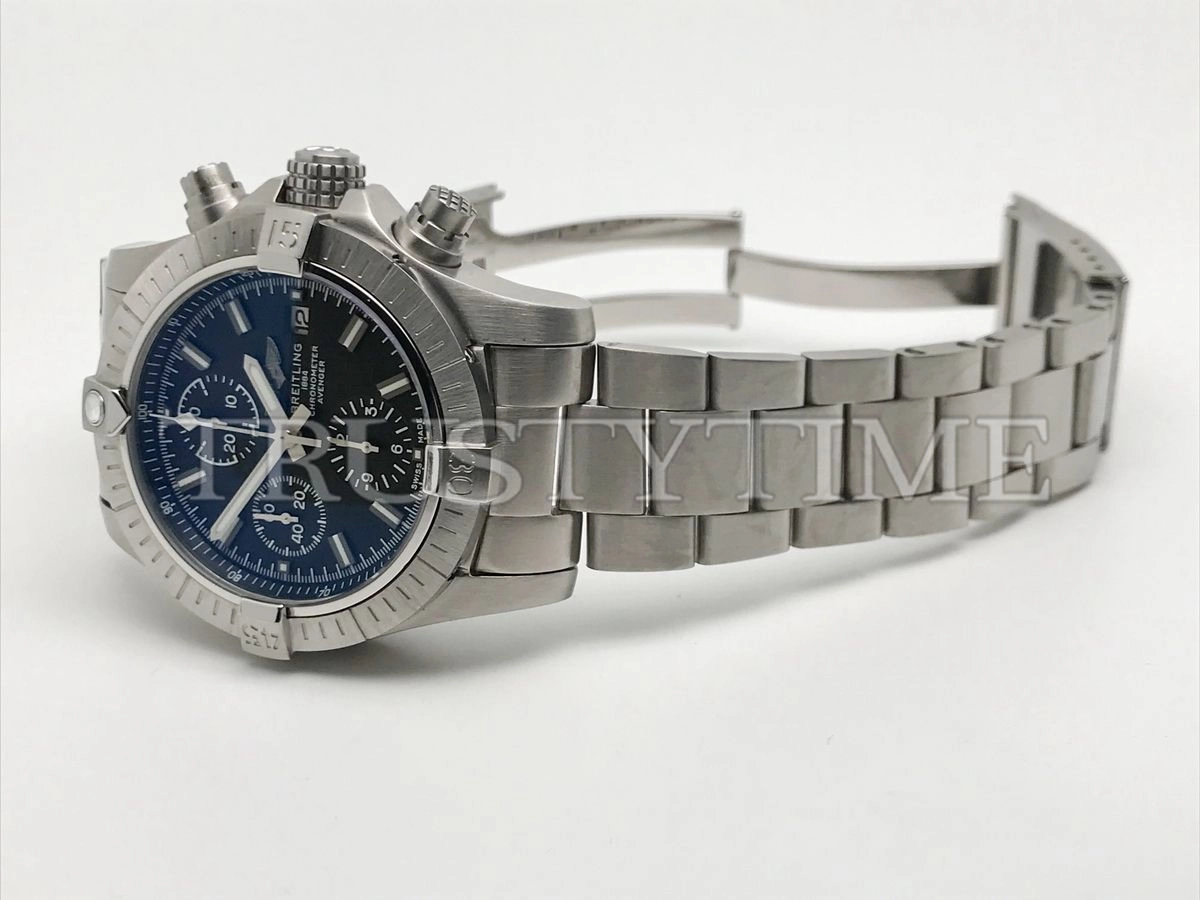 Копия часов Breitling Avenger Chronograph 43 A13385101B1A1 Арт.BT-0630