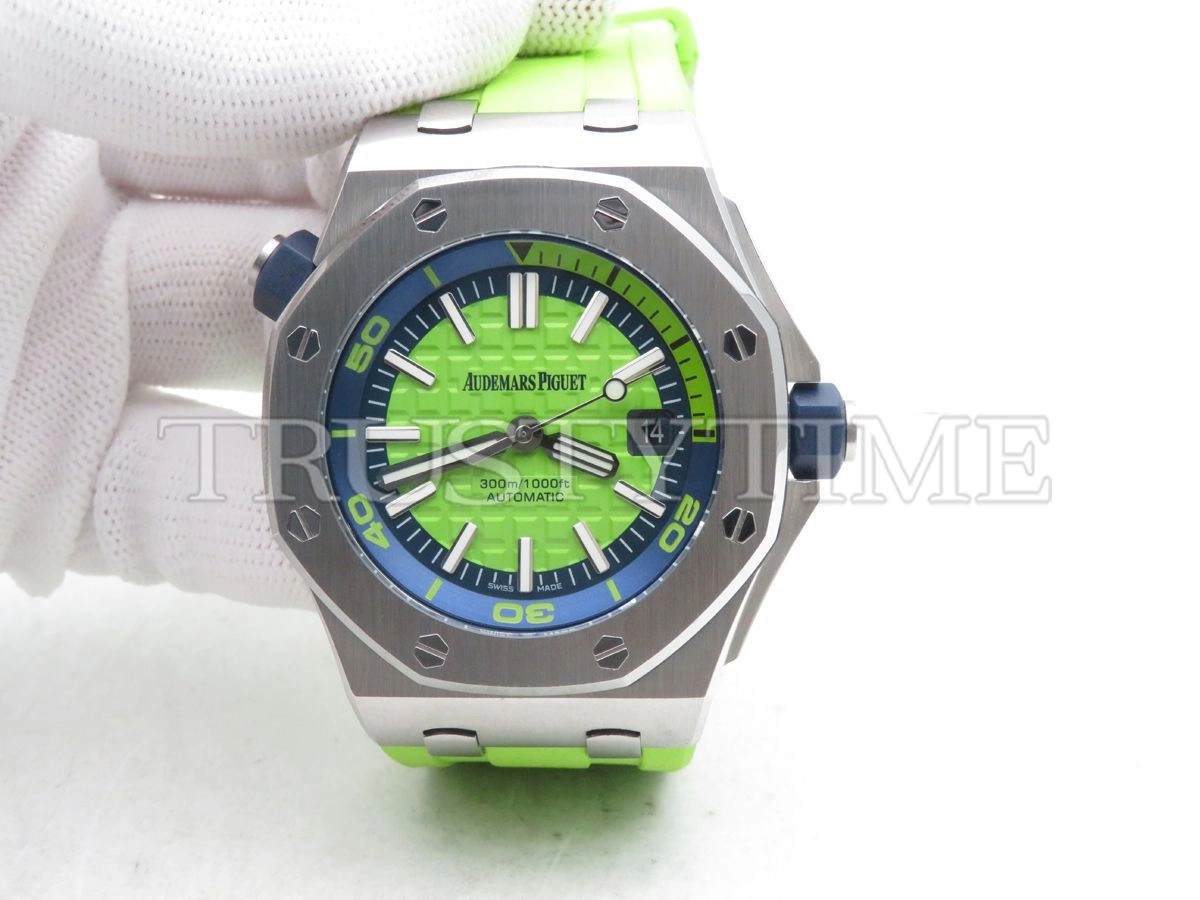 Копия часов Audemars Piguet Royal Oak Offshore Diver 15710ST.OO.A038CA.01 Арт.AP-1007