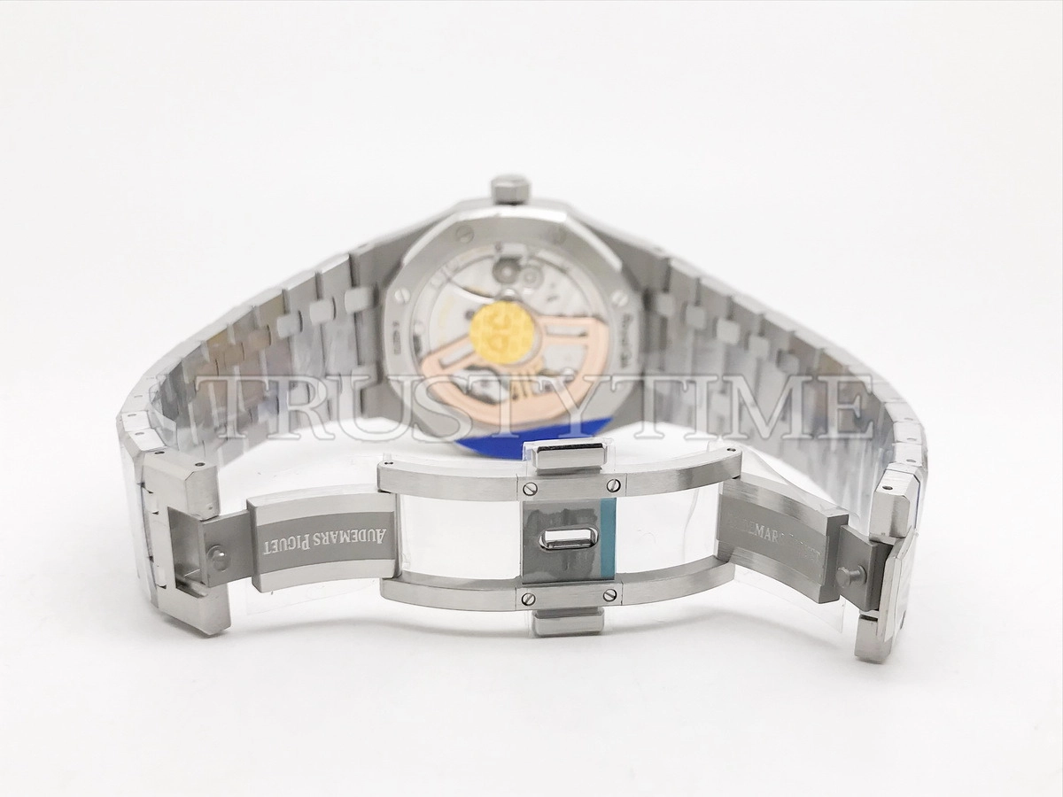 Копия часов Audemars Piguet Royal Oak Selfwinding II 15500ST.OO.1220ST.03 Арт.AP-0683