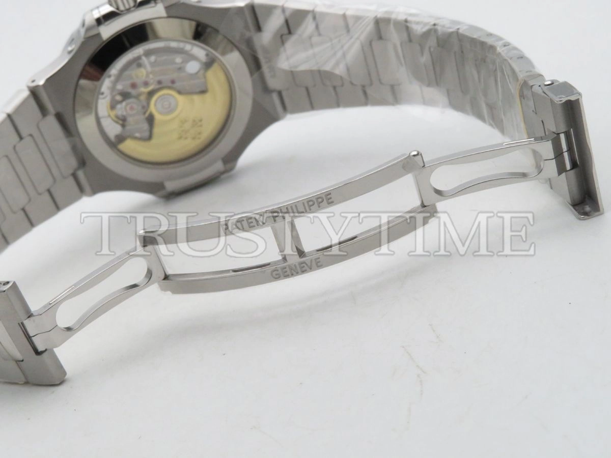 Копия часов Patek Philippe Nautilus Annual Calendar 40,5mm 5726/1A-014 Арт.PP-0691