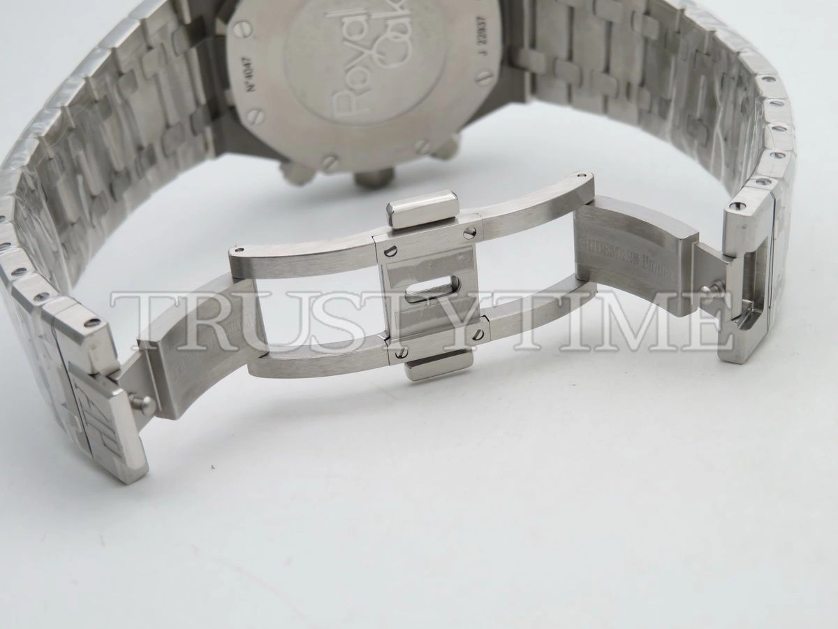 Копия часов Audemars Piguet Royal Oak Chronograph 26320ST.OO.1220ST.02 Арт.AP-0767