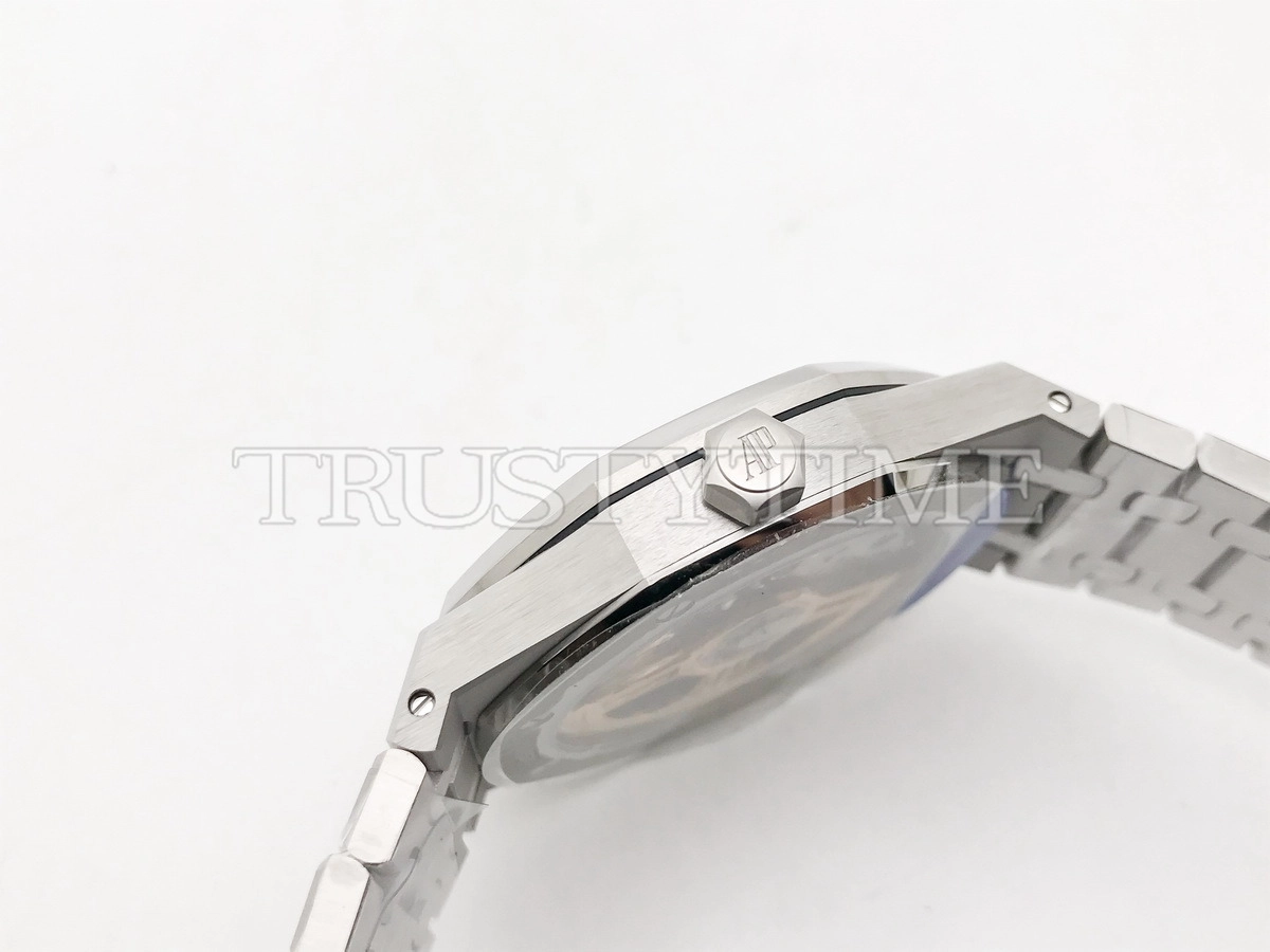 Копия часов Audemars Piguet Royal Oak Selfwinding 15510ST.OO.1320ST.06 Арт.AP-1218