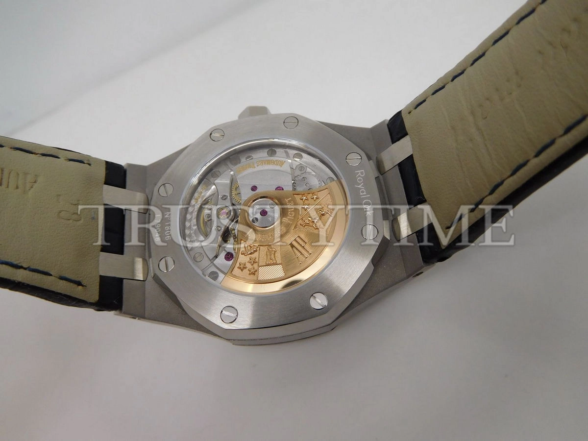 Копия часов Audemars Piguet Royal Oak Automatic 15452BC.ZZ.D019CR.01 Арт.AP-0668