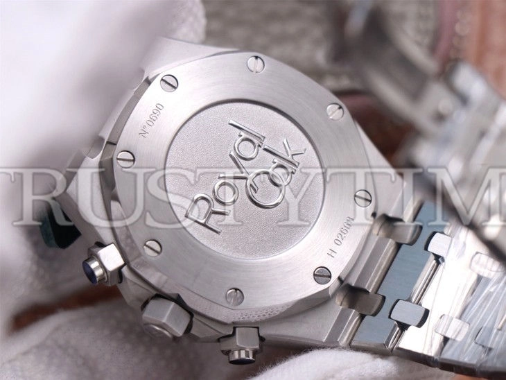 Копия часов Audemars Piguet Royal Oak Chronograph 26320ST.OO.1220ST.01 Арт.AP-0469