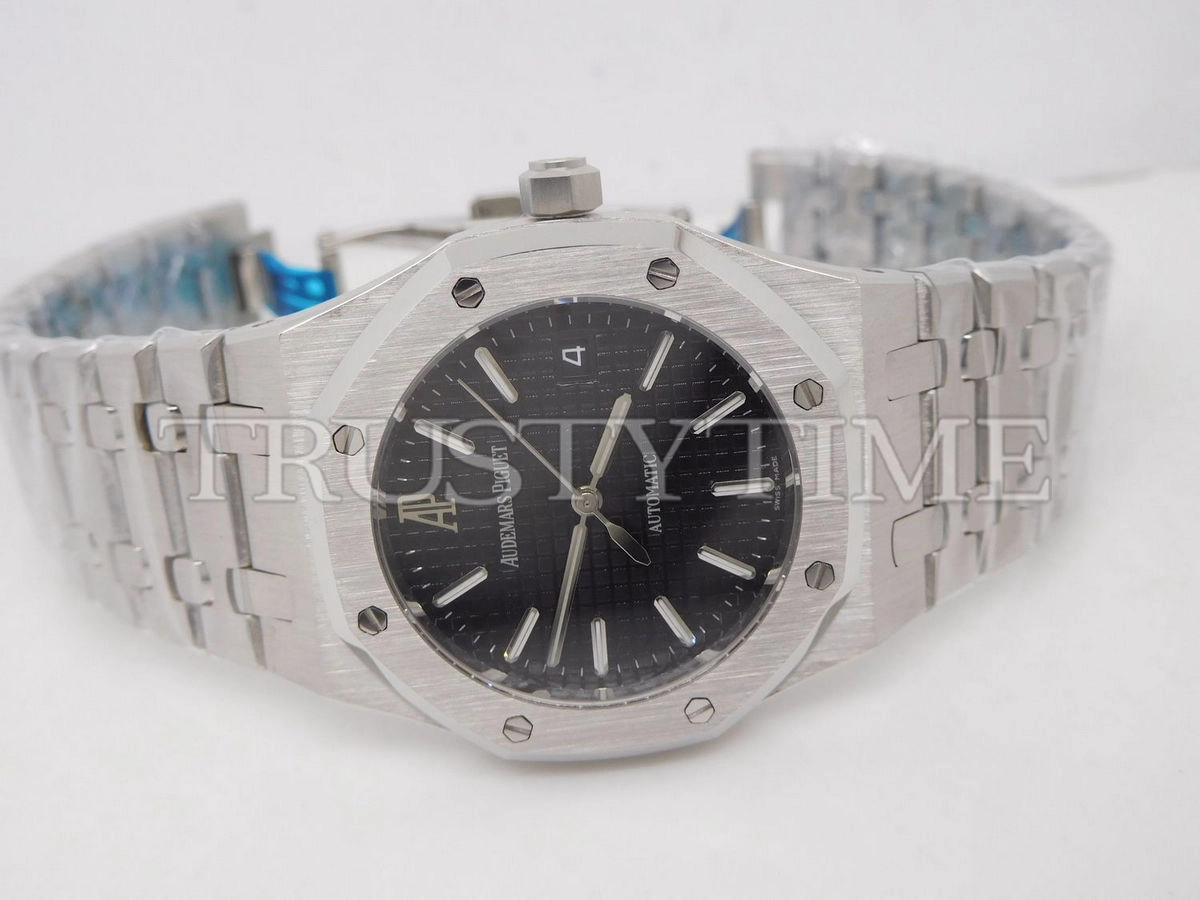 Копия часов Audemars Piguet Royal Oak 39mm 15300ST.OO.1220ST.03 Арт.AP-0666