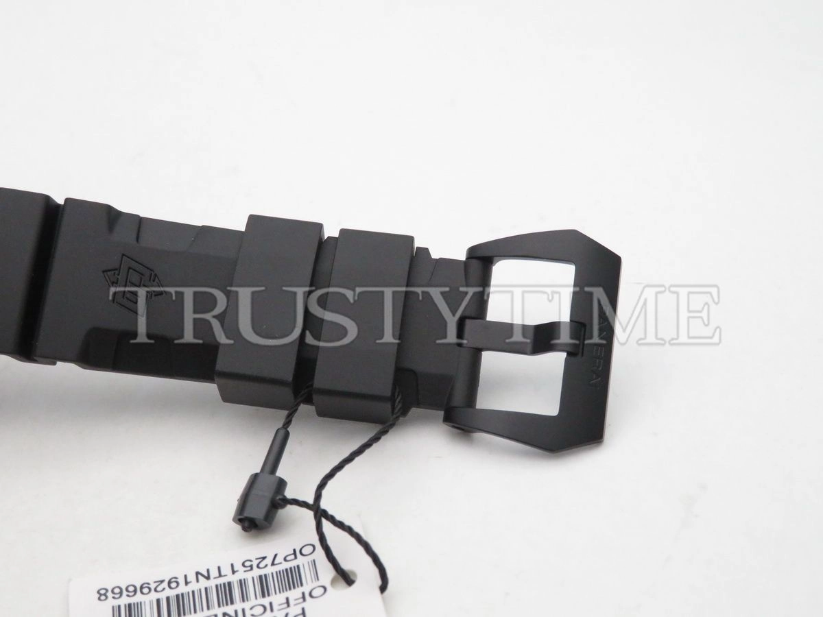 Копия часов Panerai Luminor Submersible 3 Days Automatic Carbotech 42mm PAM00960 Арт.PN-0768