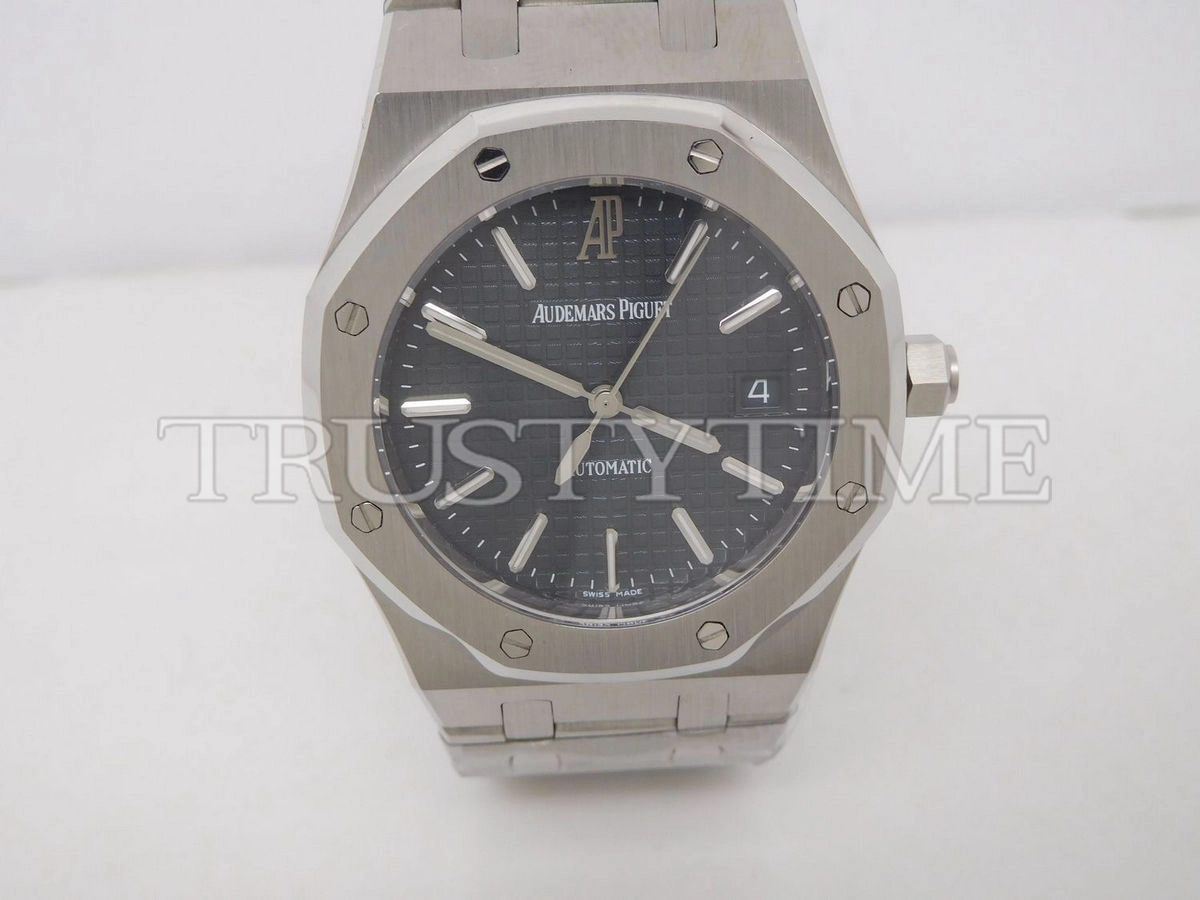 Копия часов Audemars Piguet Royal Oak 39mm 15300ST.OO.1220ST.02 Арт.AP-0667