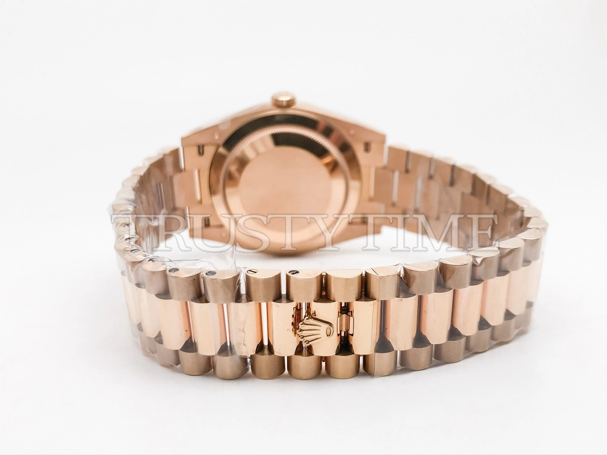 Копия часов Rolex Day-Date 40mm 228235-0045 Арт.RX-2755