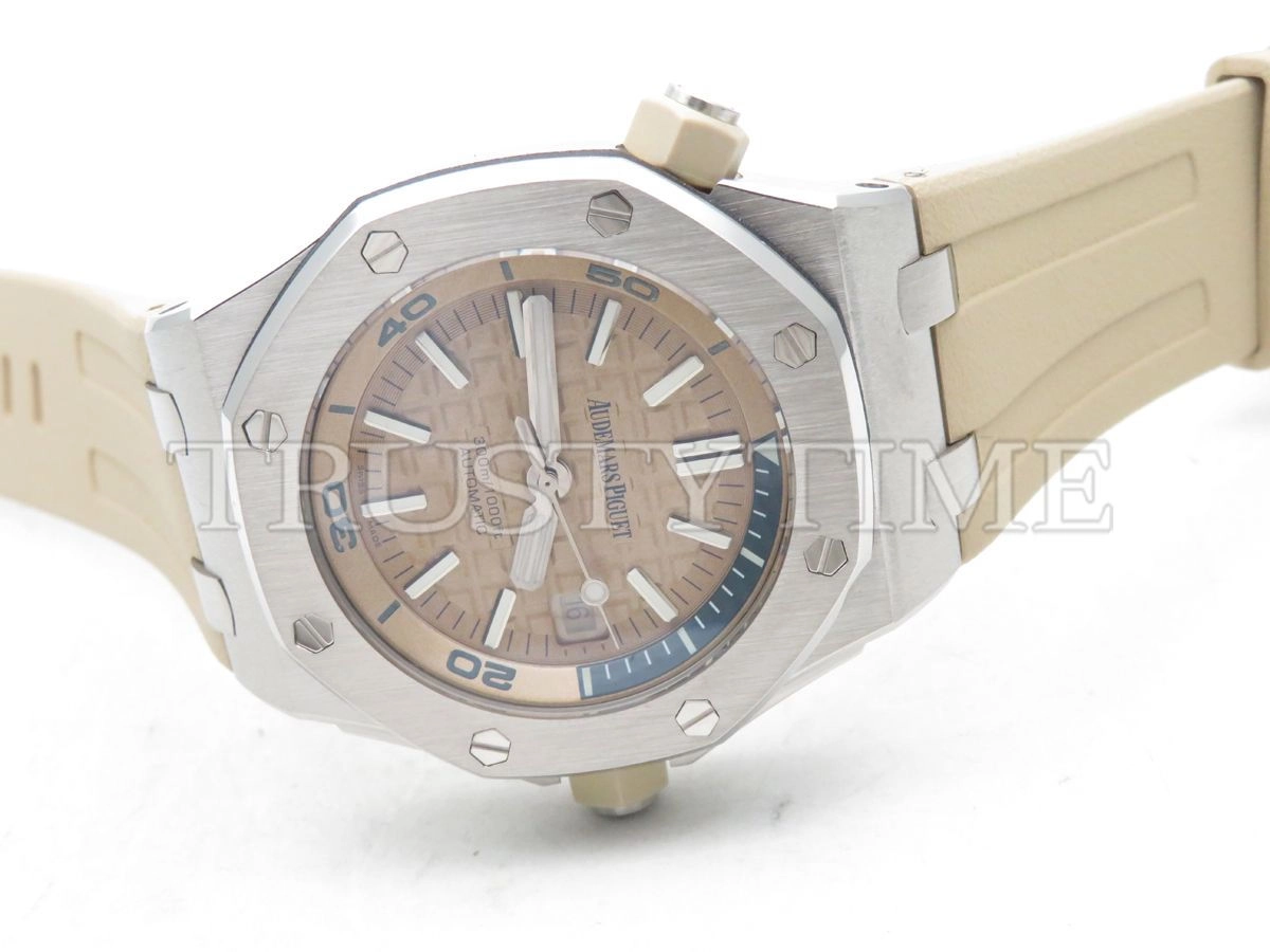 Копия часов Audemars Piguet Royal Oak Offshore Diver 15710ST.OO.A085CA.01 Арт.AP-1009
