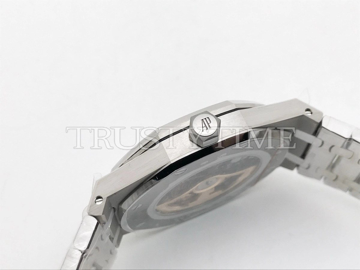 Копия часов Audemars Piguet Royal Oak Frosted Double Balance Wheel 15407BC.GG.1224BC.01 Арт.AP-1191