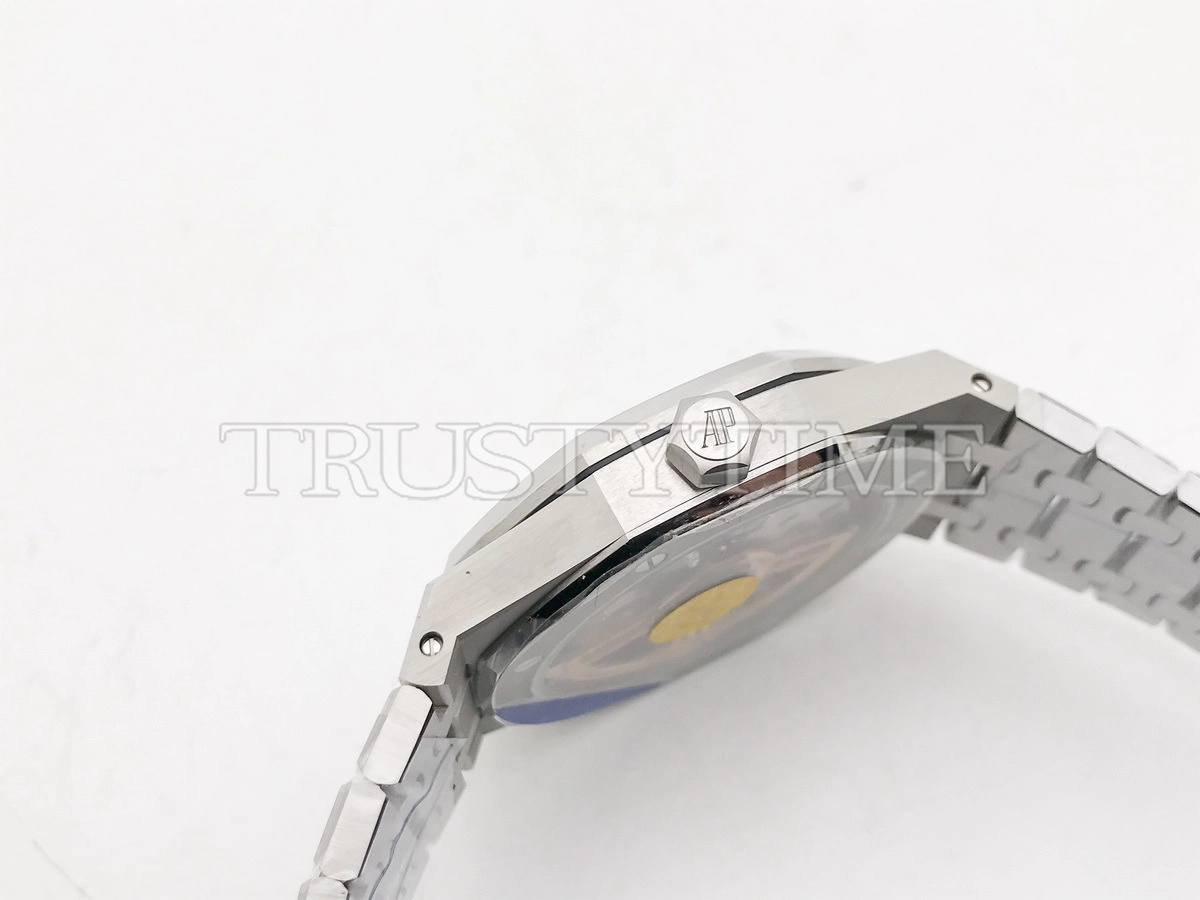 Копия часов Audemars Piguet Royal Oak Selfwinding II 15500ST.OO.1220ST.01 Арт.AP-0741