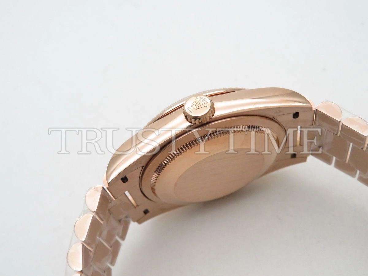 Копия часов Rolex Day-Date 36mm 118235F-0004 Арт.RX-0932