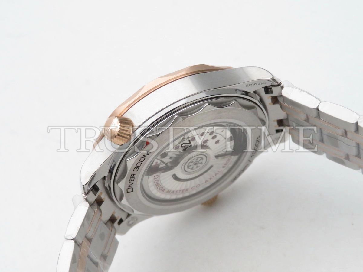 Копия часов Omega Seamaster Diver 300m Co-axial Chronometer 42mm 210.20.42.20.03.002 Арт.OM-0670