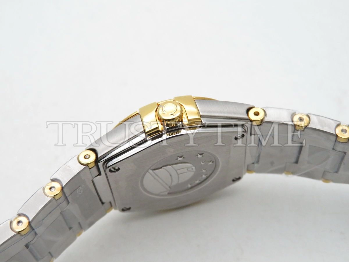 Копия часов Omega Constellation Manhattan Quartz 28mm 131.20.28.60.55.002 Арт.OM-0461