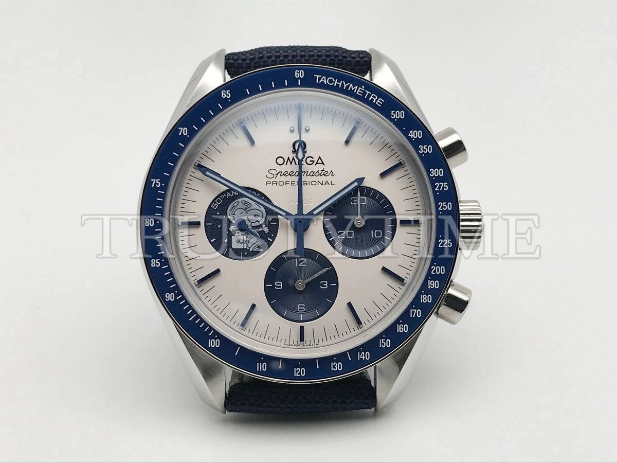 Копия часов Omega Speedmaster Anniversary Series Silver Snoopy Award 42mm 310.32.42.50.02.001 Арт.OM-0878