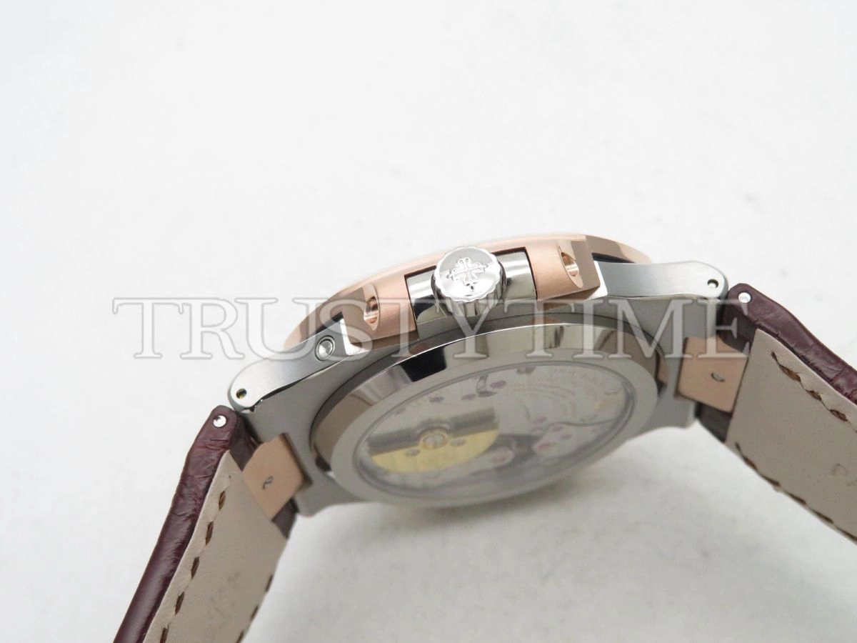 Копия часов Patek Philippe Nautilus Power Reserve Moonphase 40mm 5712GR-001 Арт.PP-0660