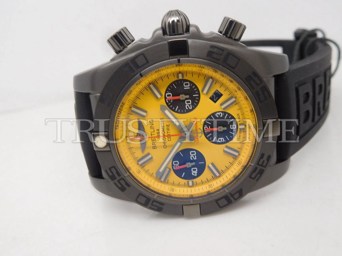 Копия часов Breitling Chronomat Blacksteel 44 MB0111C3/I531/262S/M20DSA.2 Арт.BT-0400