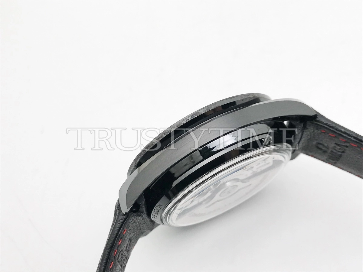 Копия часов Omega Speedmaster Moonwatch Co-Axial Chronograph Pitch Black 44mm 311.92.44.51.01.004 Арт.OM-0946
