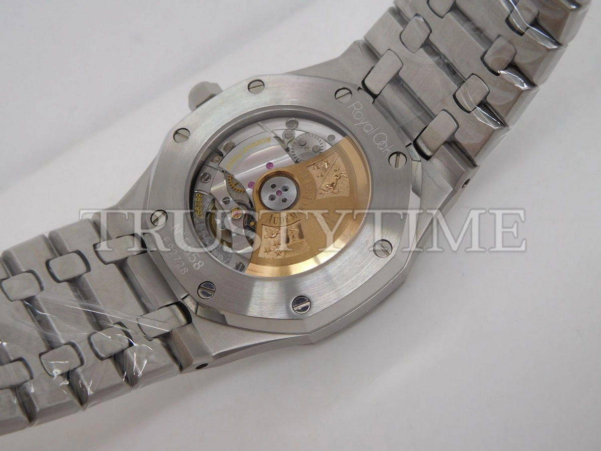 Копия часов Audemars Piguet Royal Oak 39mm 15300ST.OO.1220ST.03 Арт.AP-0666
