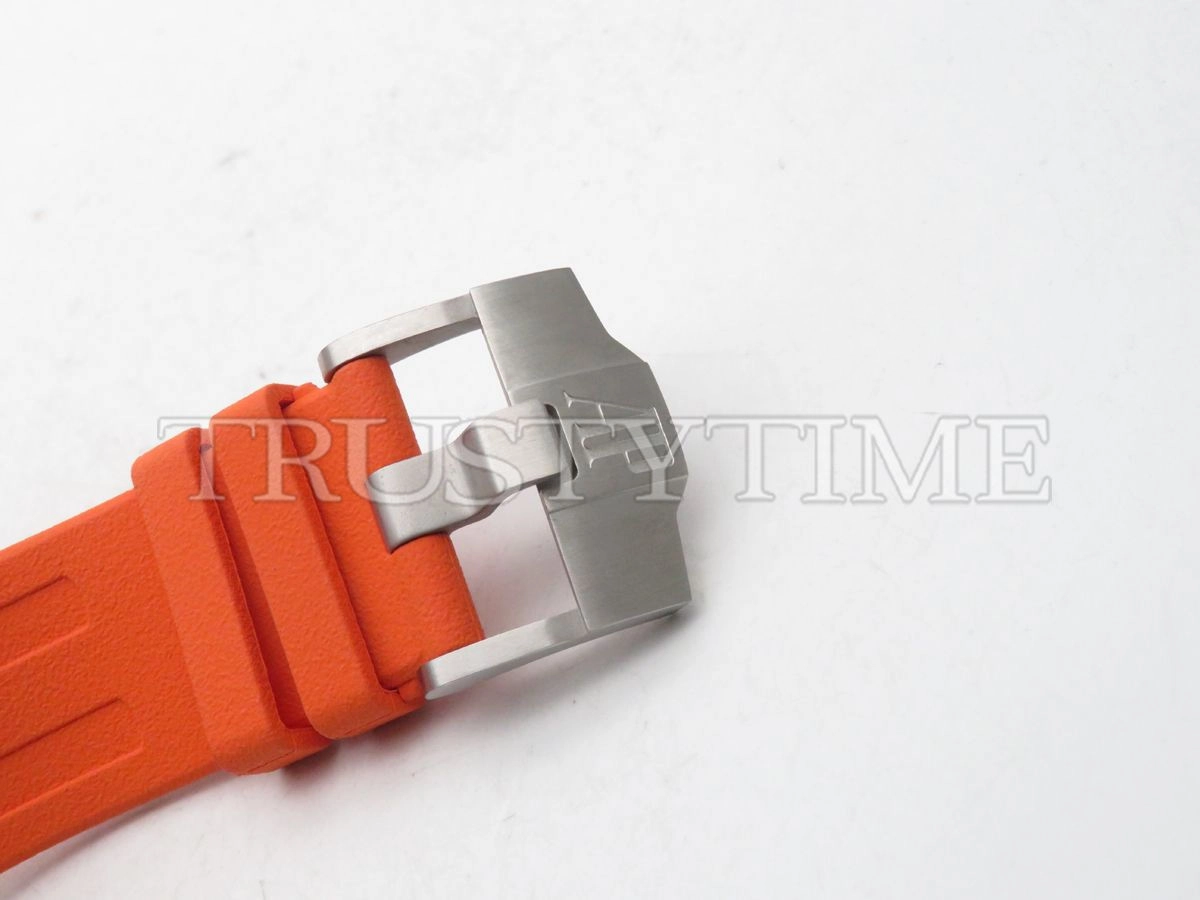 Копия часов Audemars Piguet Royal Oak Offshore Diver 15710ST.OO.A070CA.01 Арт.AP-1005