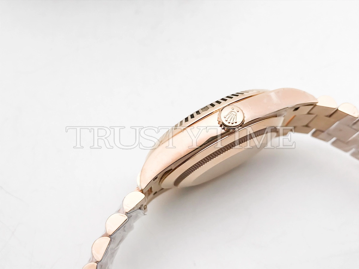 Копия часов Rolex Day-Date 40mm 228235-0006 Арт.RX-1763