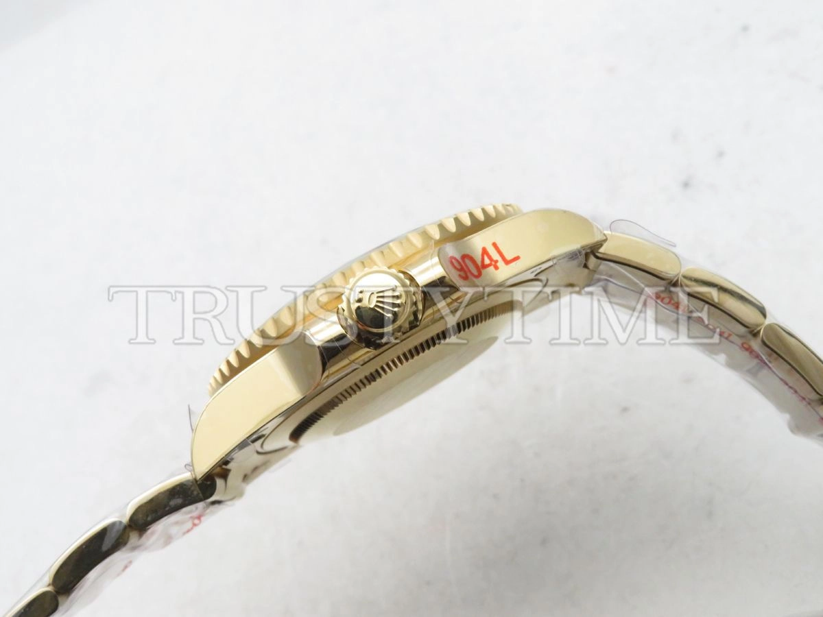 Копия часов Rolex GMT Master II 116718LN-0002 Арт.RX-2241